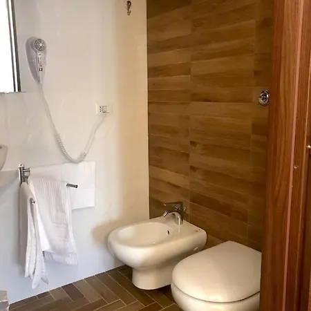 I Due Teatri Nocleg ze śniadaniem